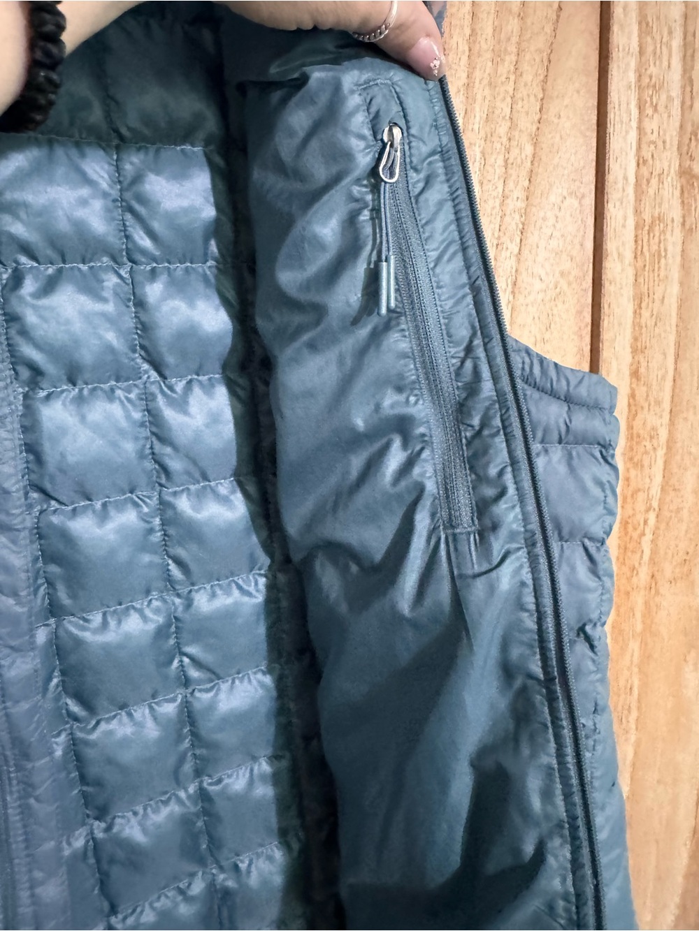 The North Face Women's Quilted Packable Vest - Slate Blue - Picture 8 of 10